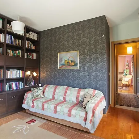 Elma's Country house