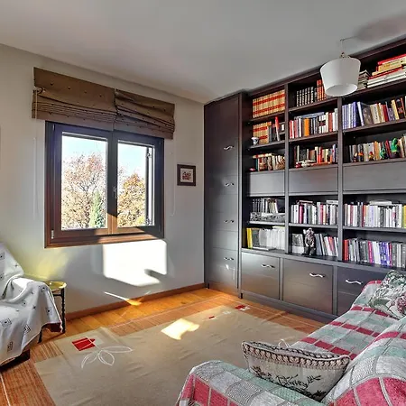 Elma's Country House